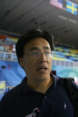 試合後のインタビューに答える岩佐ヘッドコーチ （PID: 000231）