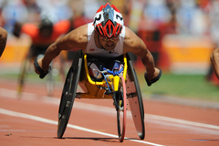 陸上 男子800m 予選(T54） 笹原廣喜