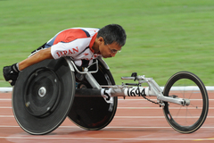 陸上 男子800m 予選(T54） 高田稔浩