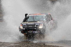 The 2009 Dakarへ、青木拓磨が参戦! (PID: 001665) The 2009 Dakarへ、青木拓磨が参戦! (PID: 001665)