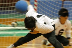 マレーシア戦で投球するキャプテン・小林 （PID: 002360）