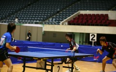 香港選手と対戦する金子・鈴木選手