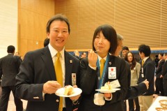 アイススレッジホッケー中北浩仁監督とクロスカントリースキー銀メダリスト太田渉子選手