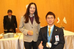 上村愛子選手と森井大樹選手 （写真・阿部謙一郎)