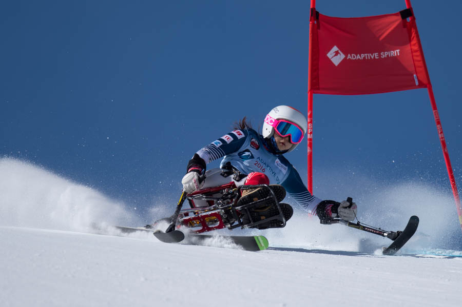 スーパーＧ女子座位３位の村岡桃佳選手　写真：堀切功