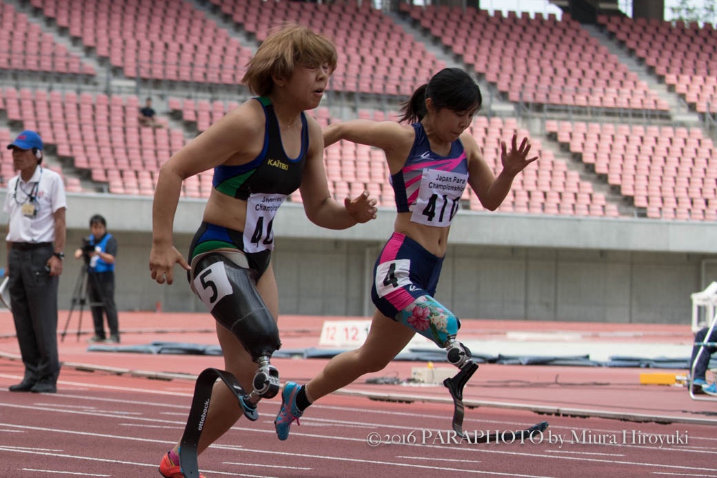 女子１００メートルT４２（大腿切断）１６秒９０のアジア新記録をマークした大西瞳（ヘルスエンジェルス）　写真・三浦宏之