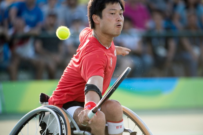 右肘手術影響はないという国枝　写真・三浦宏之