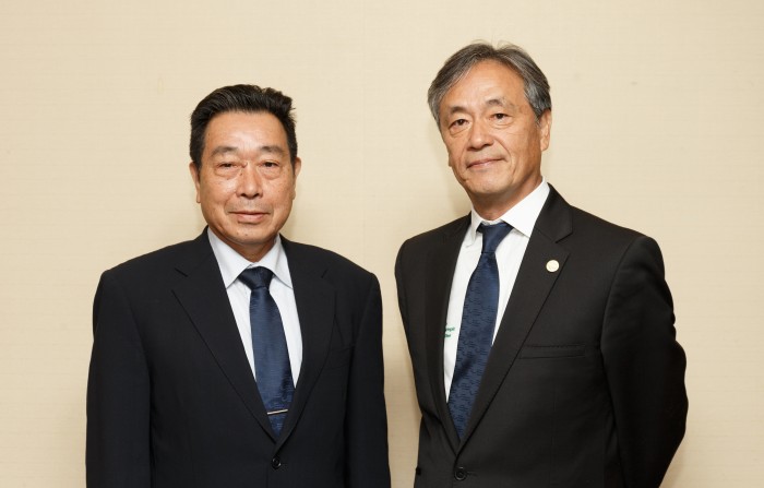 右から、水野正幸氏／APC副会長（＝日本障がい者スポーツ協会副会長）、麻生学氏／APC理事・大会調整委員長（＝日本障がい者スポーツ協会アドバイザー）　写真・内田和稔