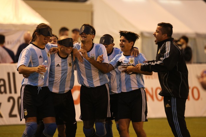優勝の瞬間。喜ぶアルゼンチンの選手たち