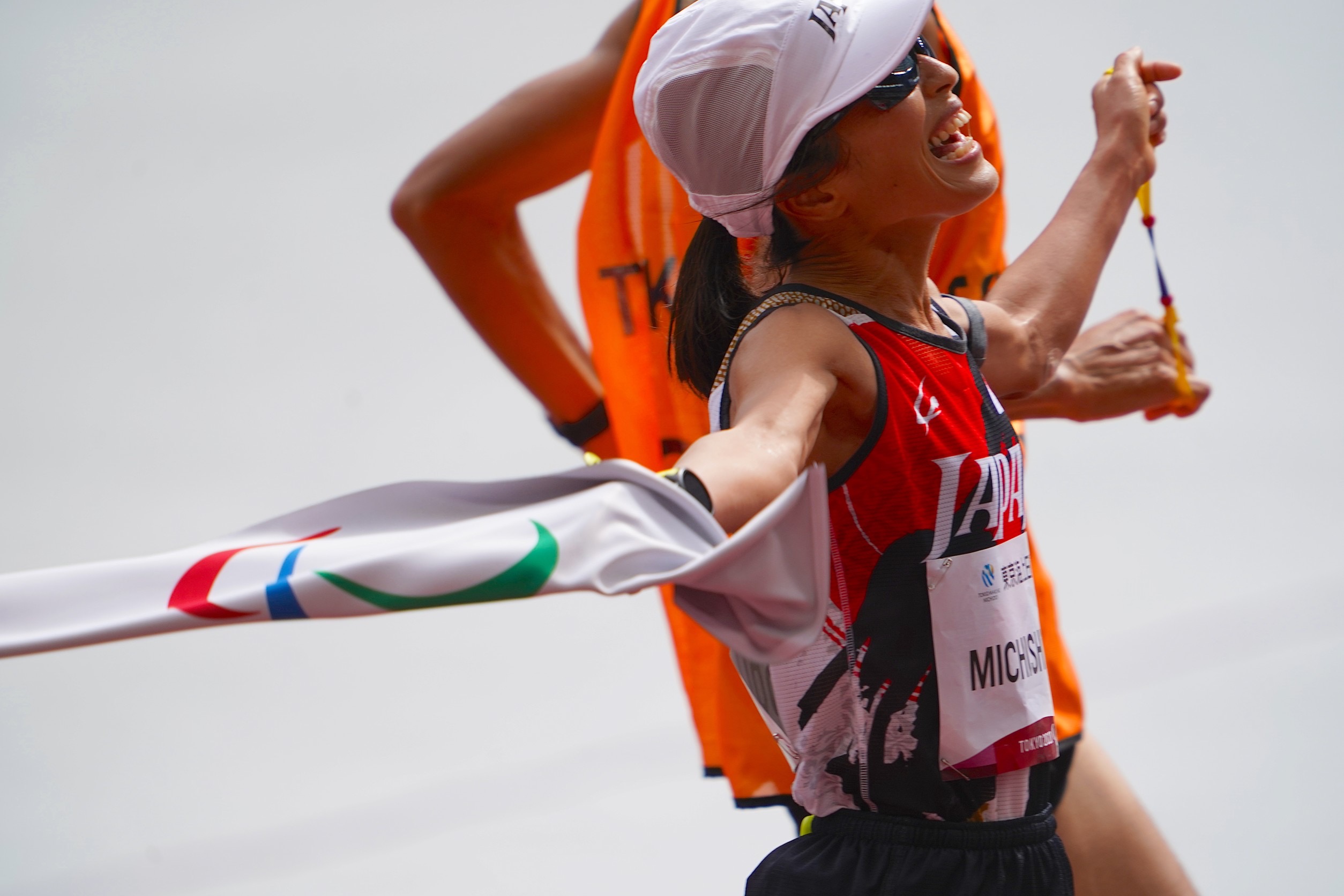 シティーハーフマラソン スタッフジャンパー 東京オリンピックパラリンピック 記念 シティーハーフマラソン スタッフジャンパー 東京オリンピック