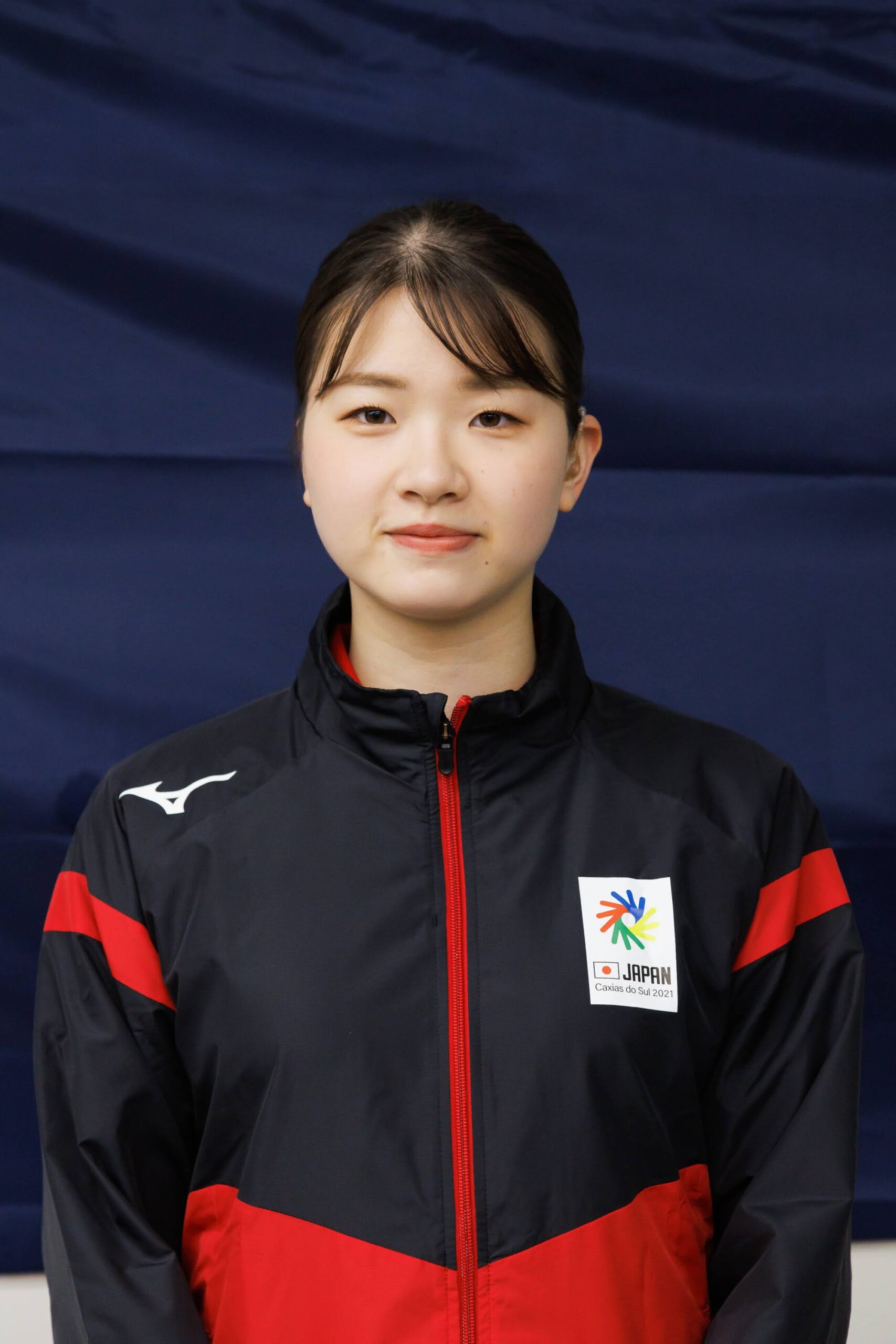 女子バレーボール部全国出場強豪校　ウインドブレーカー 2連覇めざす女子デフバレー・長谷山優美、金メダリストでも自己負担30