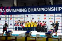 表彰台を飾る、1位・ブラジル（WR 4:23.48）、2位・スペイン（ER 4:25.33）、3位・日本（AS 4:37.90）　写真・秋冨哲生