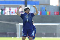 21歳のバースデイゴールを決めた3番久住呂文華